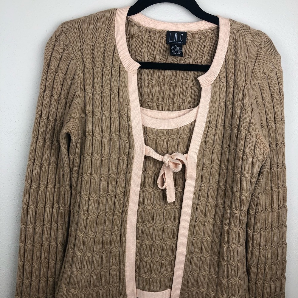 INC Twinset